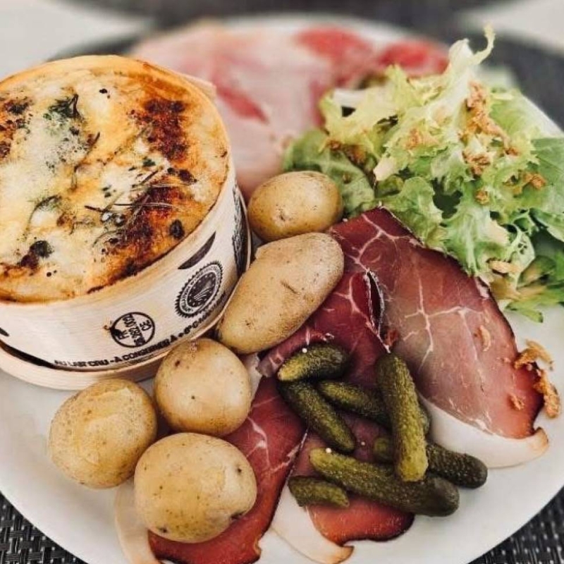 Le restaurant - Le Petit Gourmet - restaurant SAINT-GERMAIN - meilleur restaurant SAINT-GERMAIN